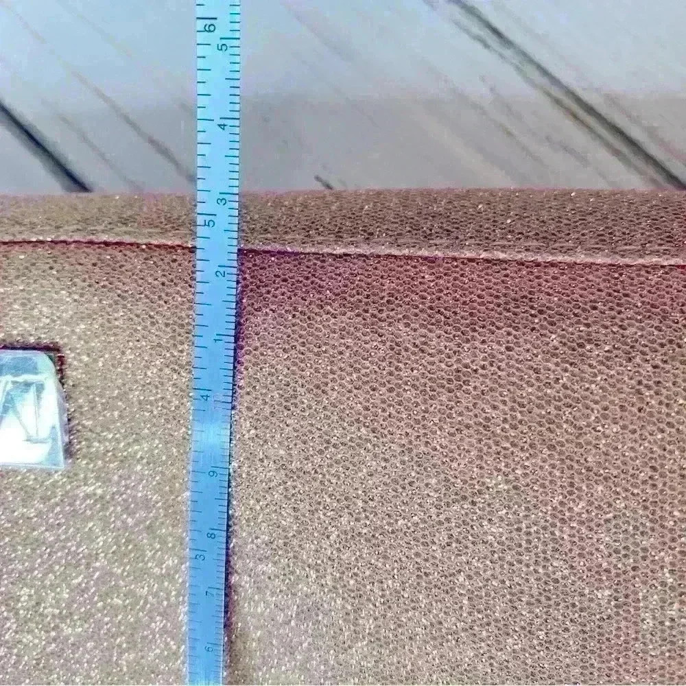 Maelle pink sparkly clutch bag makeup - Picture 3 of 4